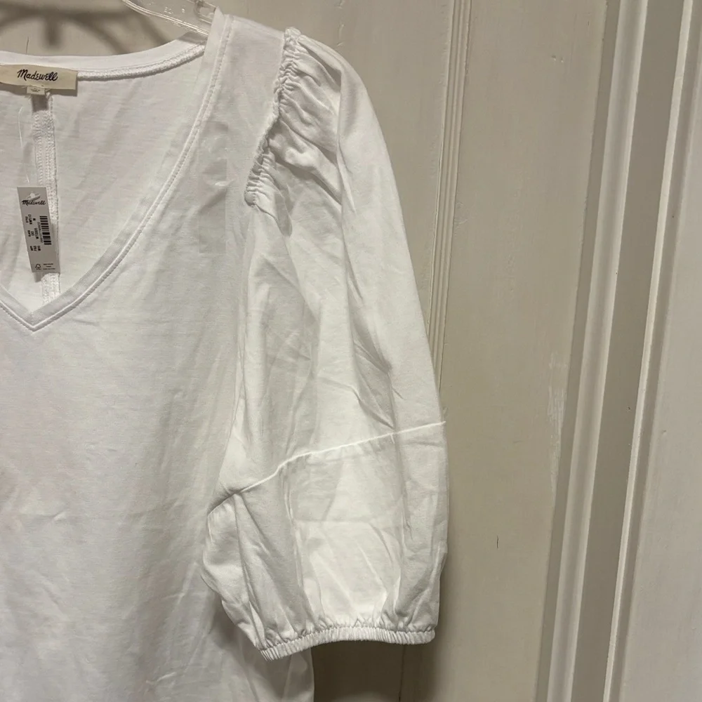 Madewell White V-Neck Puffy Sleeve V-Neck Tee Brand New